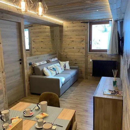 Casa Cervinia 2.0 דירה