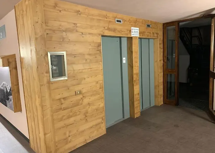 Apartment Casa Cervinia 2.0 *